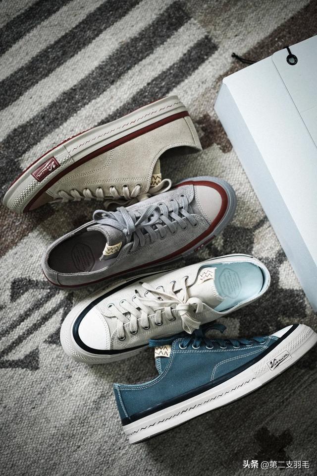 都在穿“日本鞋”尤其这3双越看越高级AG旗舰厅娱乐平台被香港街拍惊艳到了(图3)